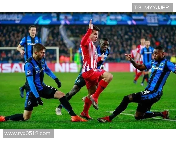 曼联主场迎战布鲁日欧冠小组赛争夺战即将打响